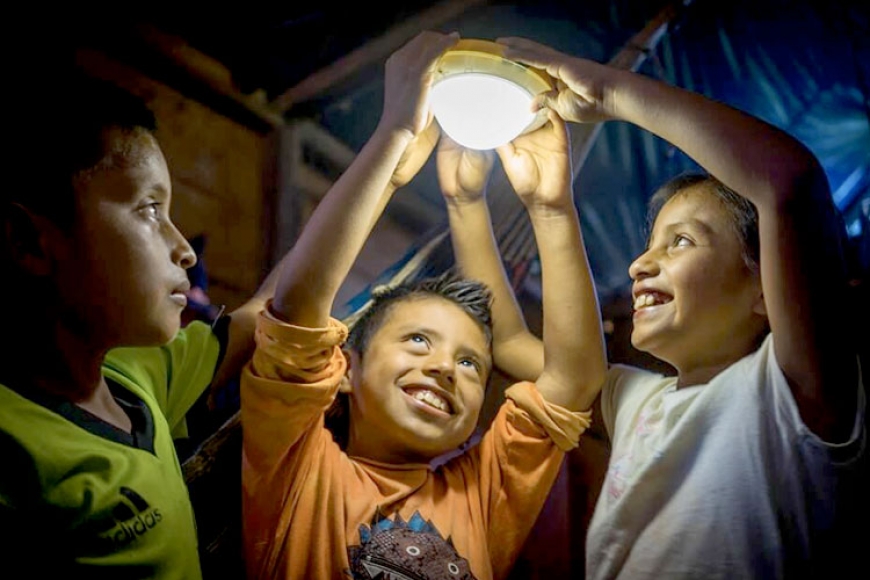 Effie is a partner of the NGO ESF (Energy Without Borders)