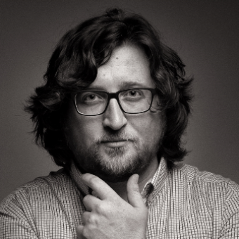 Adrián Gómez - Emprendedor, influencer y consultor energético